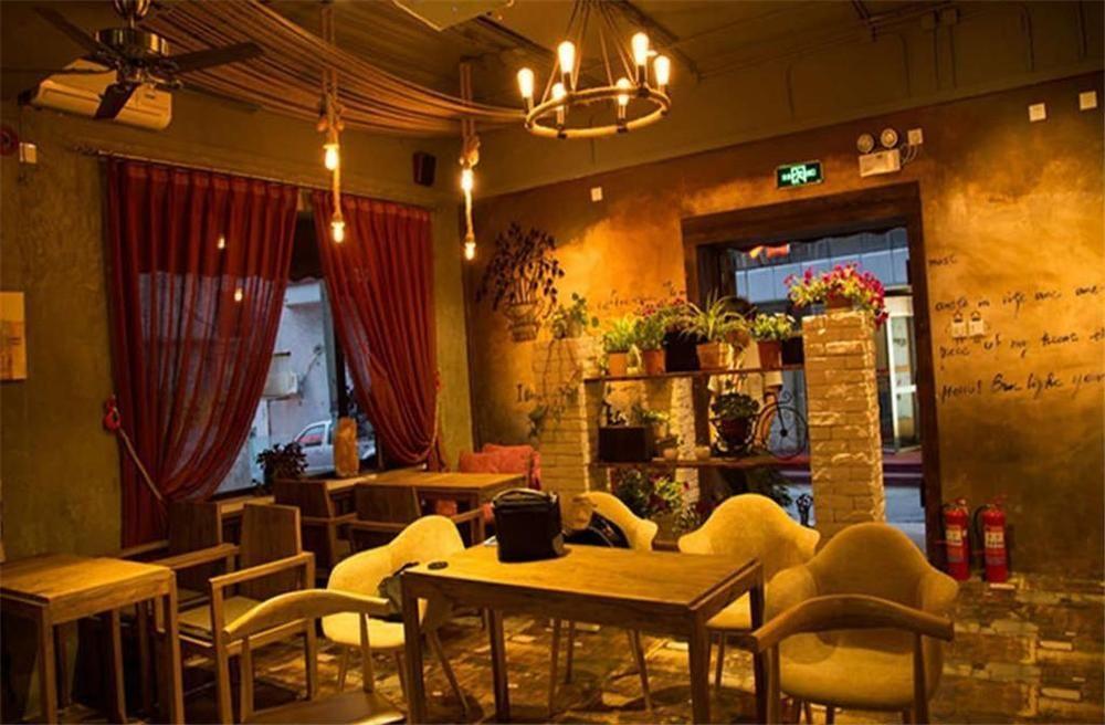 Dalian Buzz Light Year Youth Hostel Екстер'єр фото